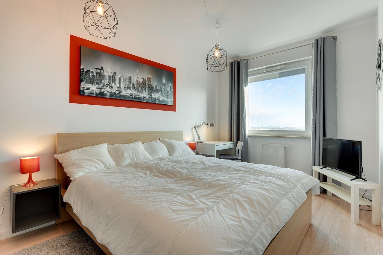 Aviator Modern 50 Apartment *